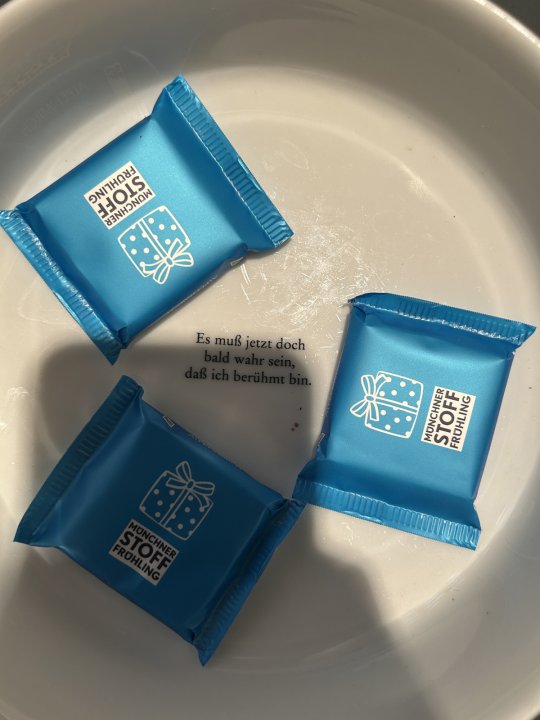 Schokolade auf einem Teller